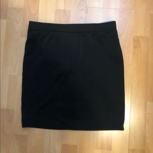 Black pencil skirt
